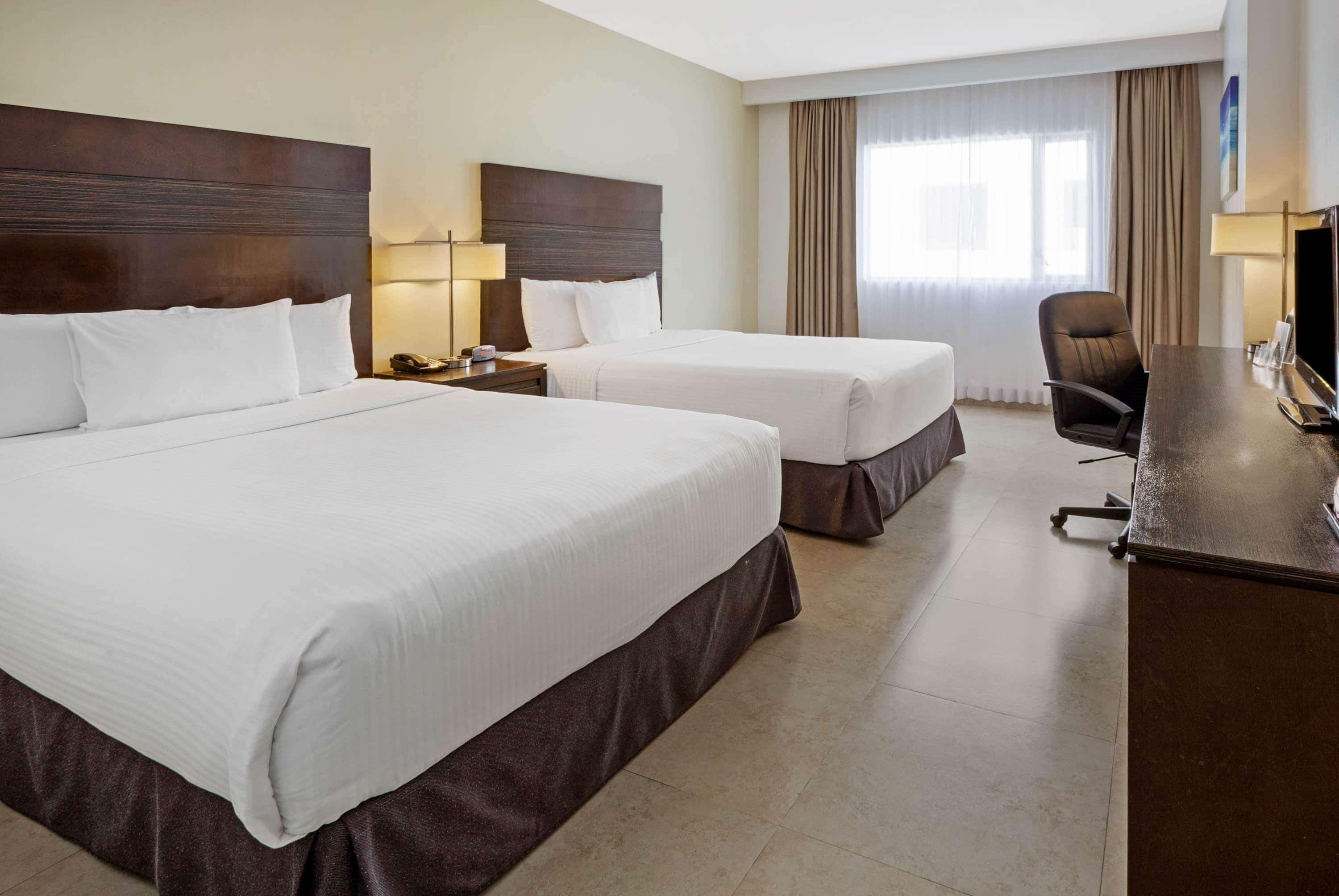 Wyndham Garden Cancun Downtown エクステリア 写真