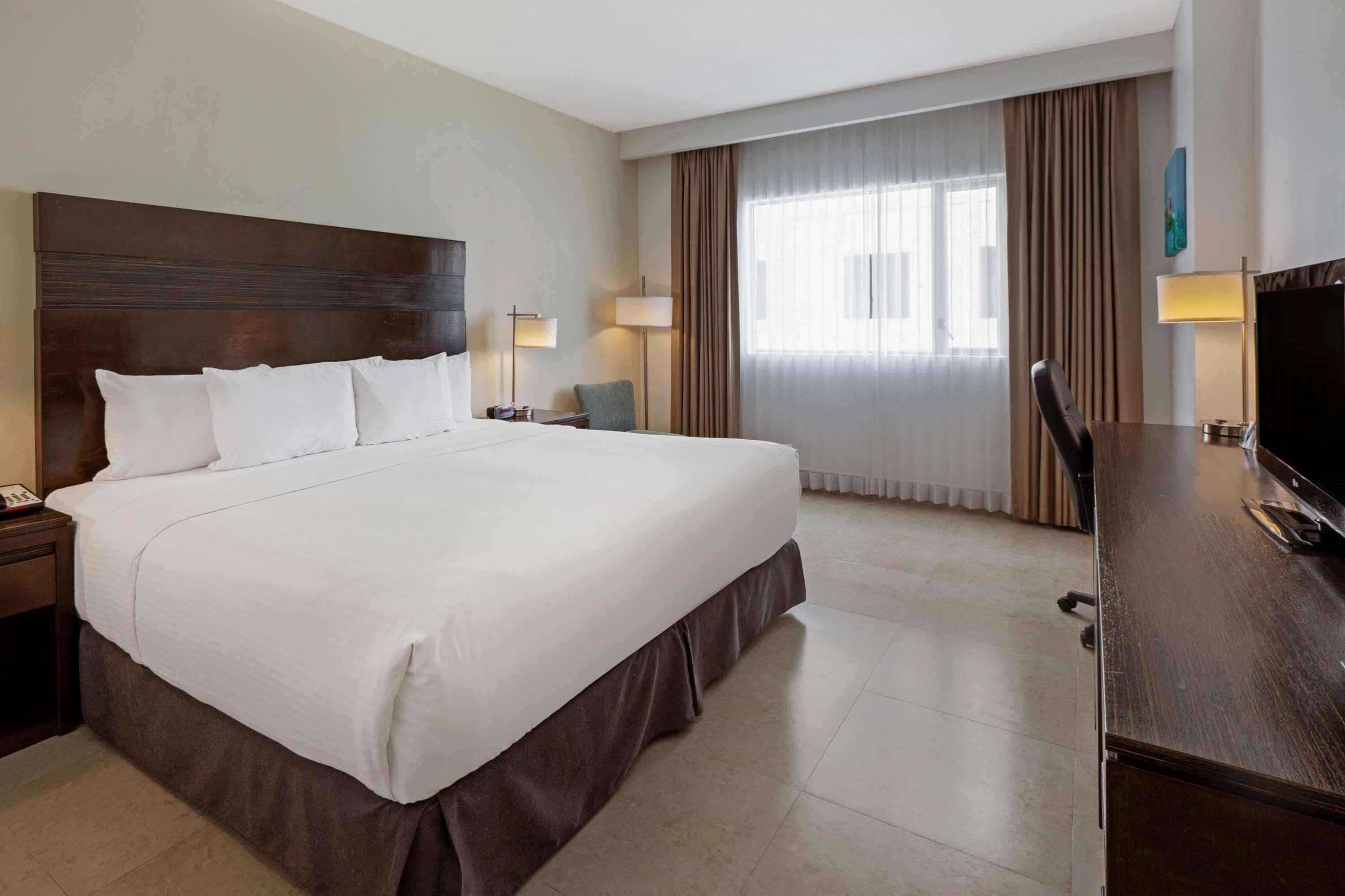 Wyndham Garden Cancun Downtown エクステリア 写真