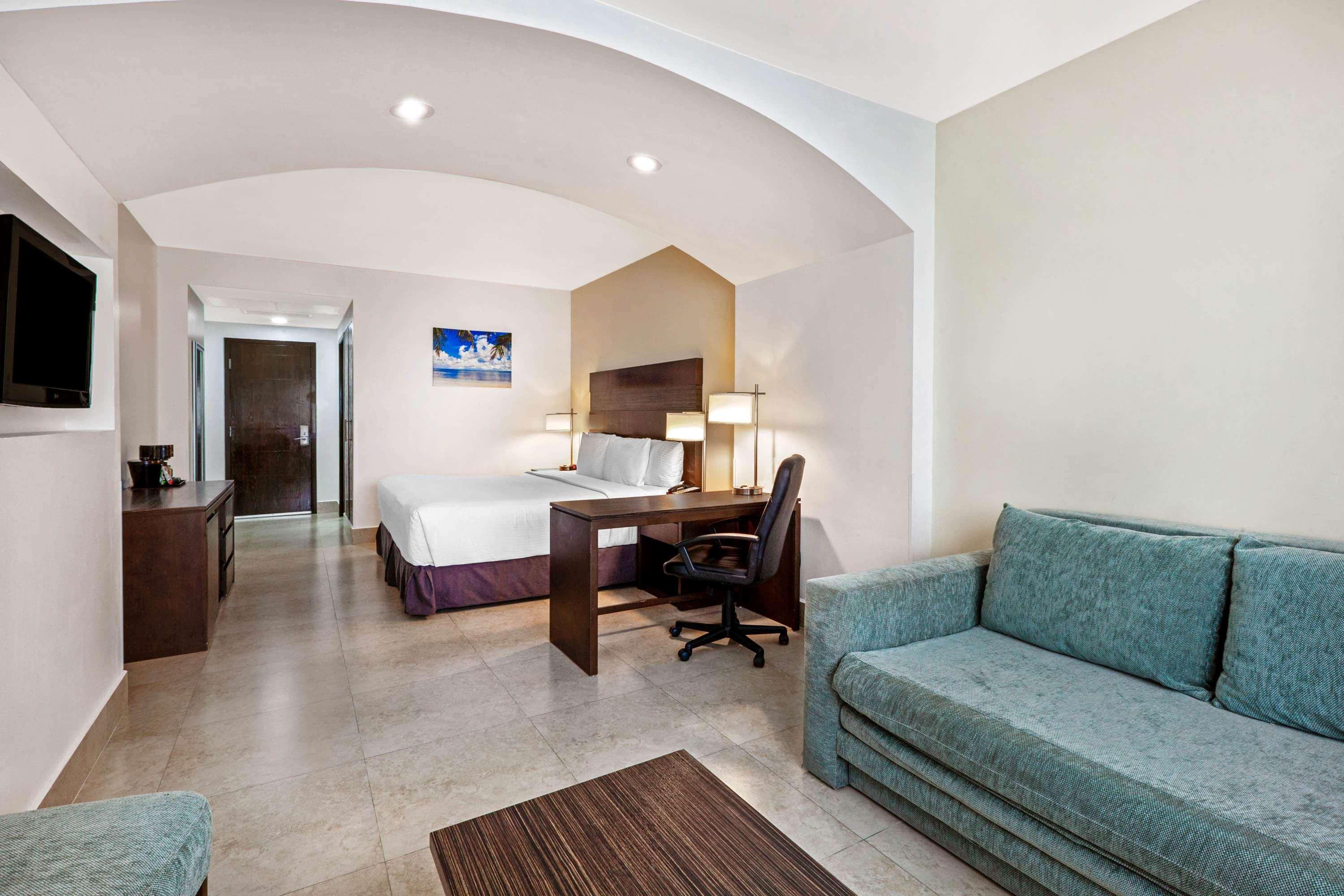 Wyndham Garden Cancun Downtown エクステリア 写真