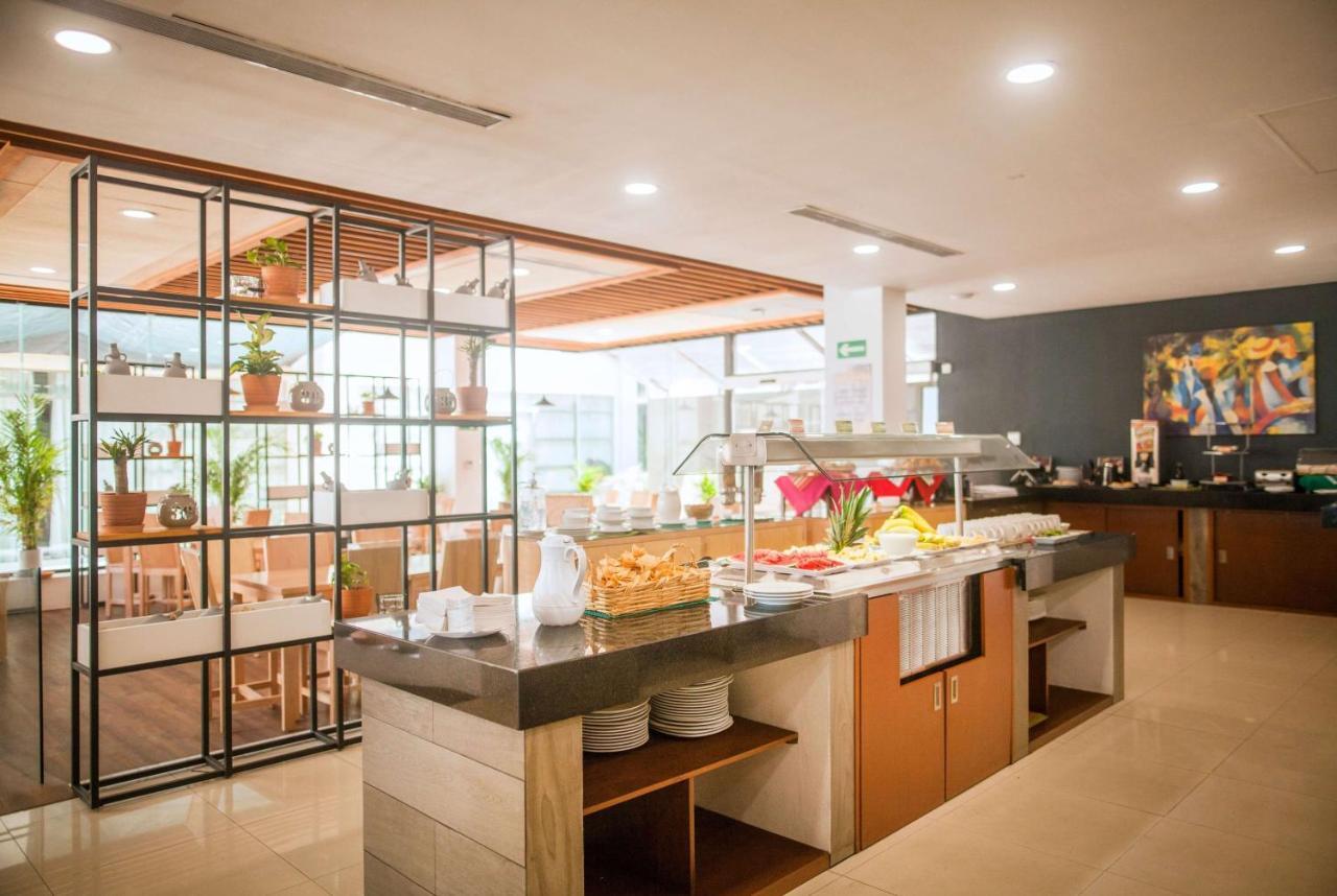 Wyndham Garden Cancun Downtown エクステリア 写真